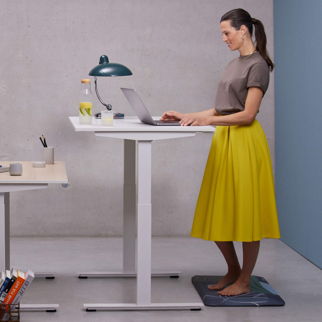 Ergonomic office chairs by Aeris - Buy now. – Aerismotion x Ergonomic office chairs by Aeris - Buy now. – Aerismotion x